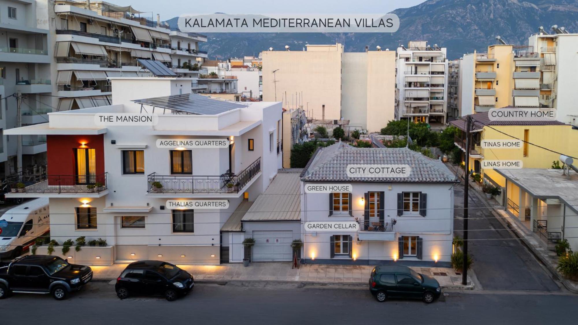 Tinas Home - Kalamata Mediterranean Villas Exterior photo